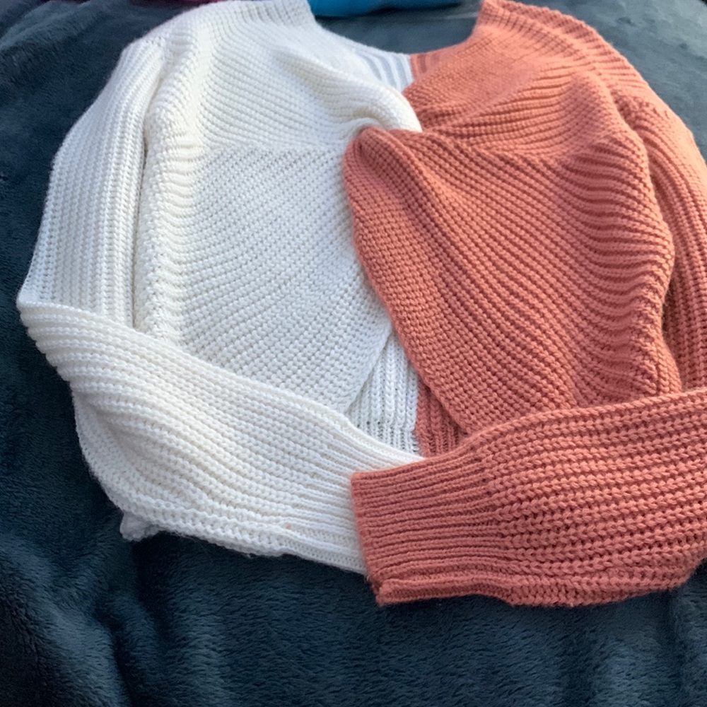 Coral and white top size small
